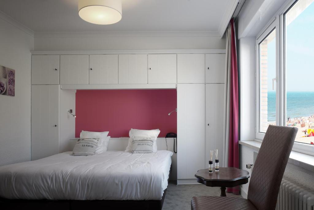 Beach Hotel De Haan Room photo